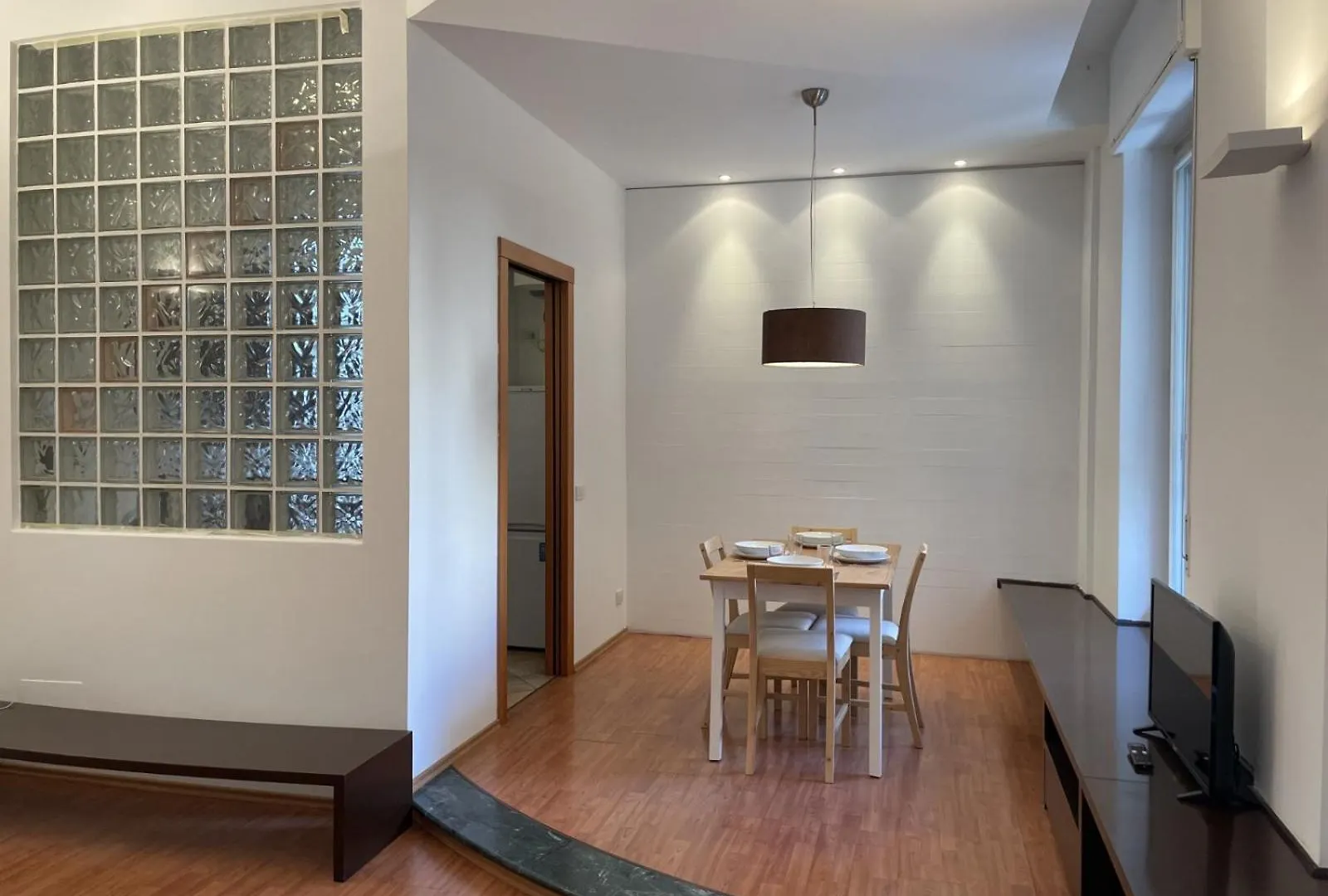 Accomodo Mib52 Bivano Sant'Ambrogio Milánó Apartman